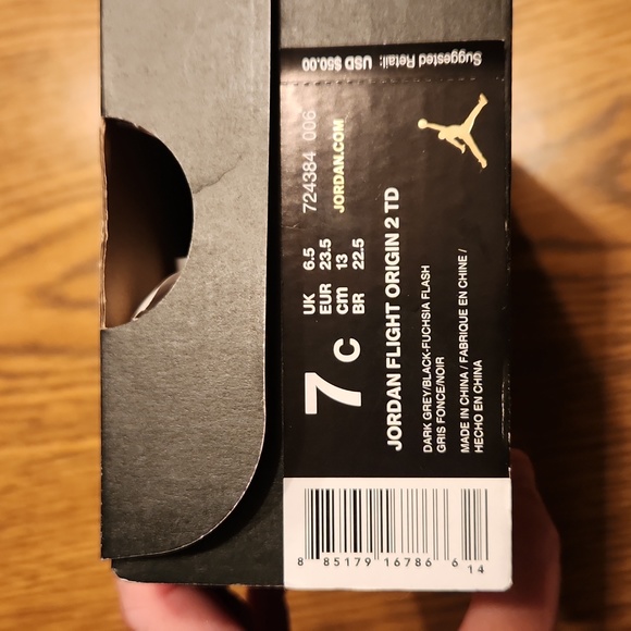 Girls Jordan sneakers - Picture 10 of 10